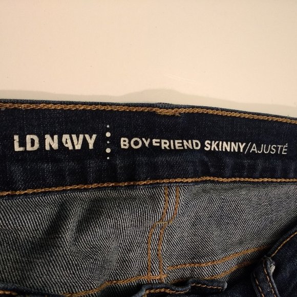 Old Navy Jean - Boyfriend Skinny / Ajuste - Picture 3 of 5